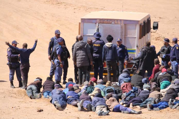 Kleinsee illicit mining dealt a hard blow following crime intelligence operation Kleinsee illicit mining dealt a hard blow following crime intelligence operation