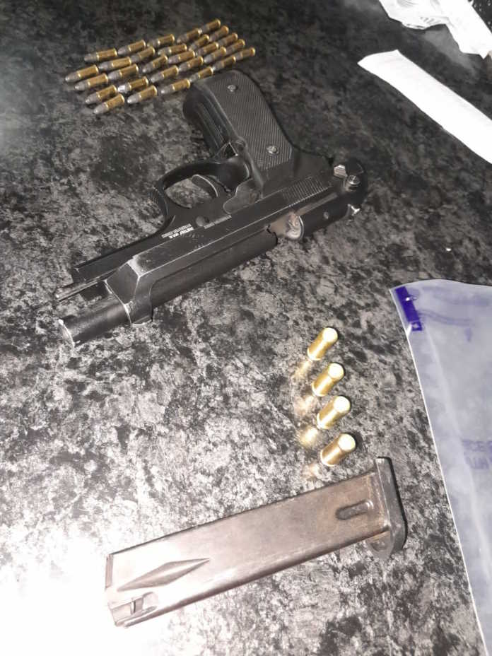 Police members arrest suspects with unlicensed firearms and ammunition, Elsies River