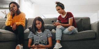 Always online – SA teens share real-life experiences