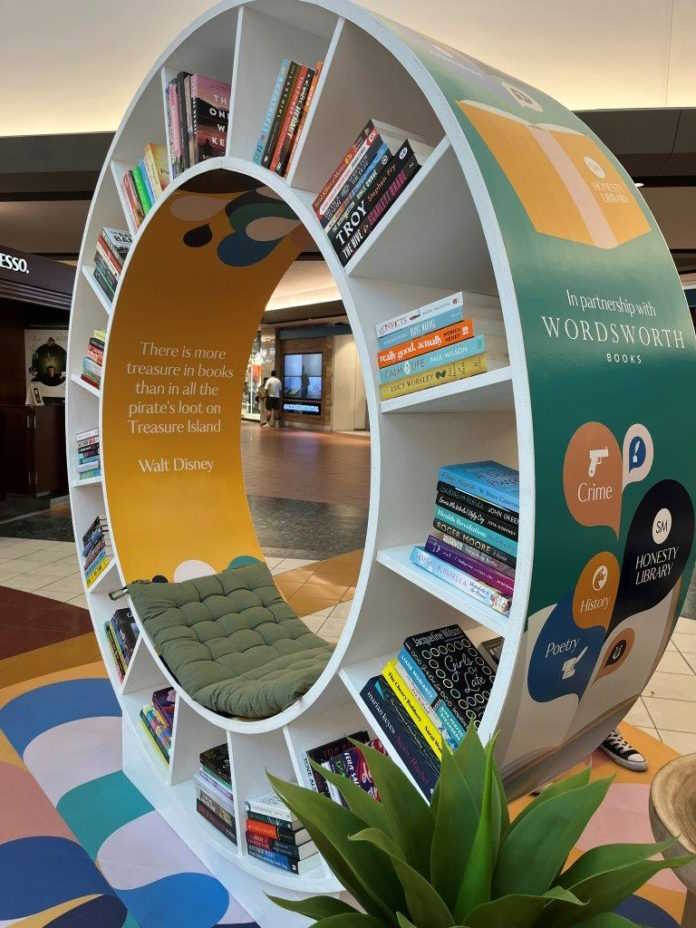 Unleash your imagination at Somerset Mall’s Honesty Library in partnership with Wordsworth Books – where stories come to life! Unleash your imagination at Somerset Mall’s Honesty Library in partnership with Wordsworth Books – where stories come to life!