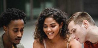 Mobile access systems score high in campus security and student convenience Mobile access systems score high in campus security and student convenience