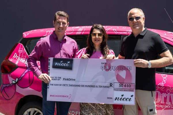 Left to right – Nelius du Preez, National Marketing & Events Co-ordinator at PinkDrive; Niki Breger, Co-founder of Nicci Boutiques; Clive Breger, Co-founder of Nicci Boutiques.