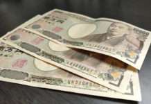 Japanese yen benefits from hopes of change in the BoJ approach