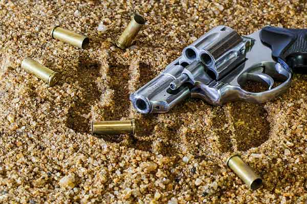 Tzaneen police investigate a case of attempted murder and robbery with a firearm at a farm Tzaneen police investigate a case of attempted murder and robbery with a firearm at a farm