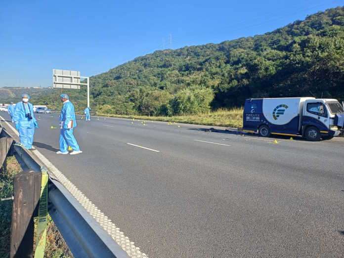 Police officer survives hail of bullets during a cash-in-transit robbery in KZN Police officer survives hail of bullets during a cash-in-transit robbery in KZN
