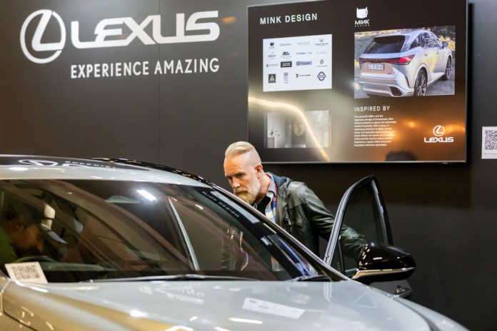 Lexus Car