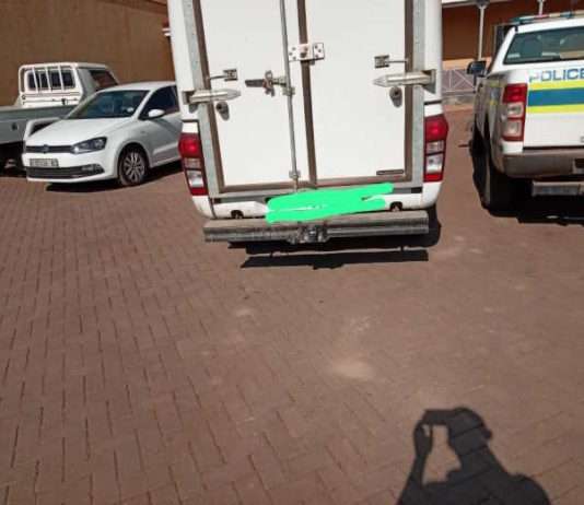 Three suspects nabbed for hijacking of a courier vehicle
