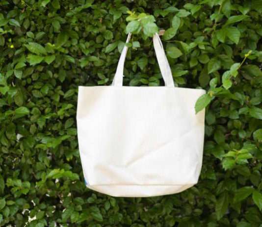 Your cute tote bag is not that green