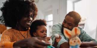 Fostering Creativity in Young Minds Fostering Creativity in Young Minds