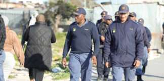SAPS Western Cape management leading targeted operations in Browns Farm SAPS Western Cape management leading targeted operations in Browns Farm