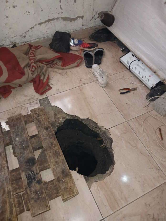 Police arrest homeowner and accomplice for illegal mining Police arrest homeowner and accomplice for illegal mining