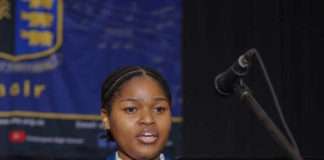 Empangeni High School pupil, Claremont Choir joining Thandiswa Mazwai, Khaya Mthethwa on stage