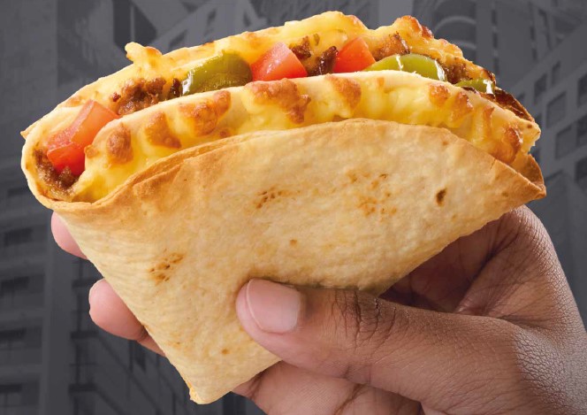 DEBONAIRS PIZZA UNVEILS SOUTH AFRICA’S FIRST-EVER PIZZAWRAP® AND AN ALL-NEW INNOVATIVE MENU DEBONAIRS PIZZA UNVEILS SOUTH AFRICA’S FIRST-EVER PIZZAWRAP® AND AN ALL-NEW INNOVATIVE MENU