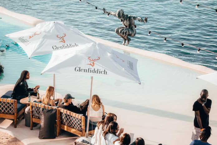 Glenfiddich’s Exclusive Event with Black Coffee: The Ultimate Celebration of Cape Town’s Festive Spirit Glenfiddich’s Exclusive Event with Black Coffee: The Ultimate Celebration of Cape Town’s Festive Spirit