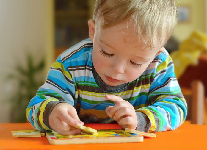 HOLIDAY FUN: GAMES AND ACTIVITIES TO KEEP YOUR CHILD ENGAGED THIS DECEMBER HOLIDAY FUN: GAMES AND ACTIVITIES TO KEEP YOUR CHILD ENGAGED THIS DECEMBER