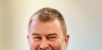 Prof Chris van der Hoven appointed as Senior Director of Stellenbosch Business School
