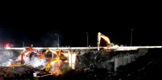 Rockdale Road Bridge - Overnight bridge demolition highlights impressive precision and planning