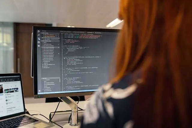 engineer-4904884_640 Frontend Developers