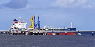 Oil Gains Momentum on Renewed Demand Oil Gains Momentum on Renewed Demand