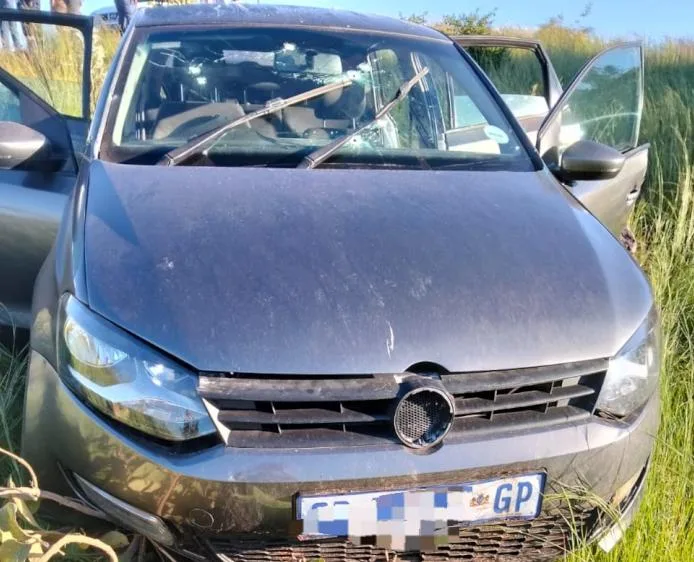 saps-20250227-m2 One suspect fatally shot during a shootout with police, one taken in for questioning