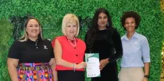 ADvTECH Schools’ contribution to sustainability recognised at WESSA awards ADvTECH Schools’ contribution to sustainability recognised at WESSA awards