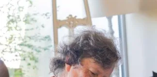 Launch dates announced for South Africa’s ultimate indigenous garden guide, authored by top horticulturalists Elsa Pooley is a renowned author, botanical artist, and garden designer with over five decades of experience