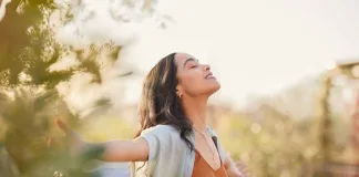 The Female Formula: Why Women Need Supplements Designed Specifically for Them by Andy Moore (Research & Development and Quality Control Manager at NPL Nutritional Performance Labs) Women-Specific Supplements