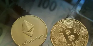Crypto: Is the lowest sentiment the best moment to buy?