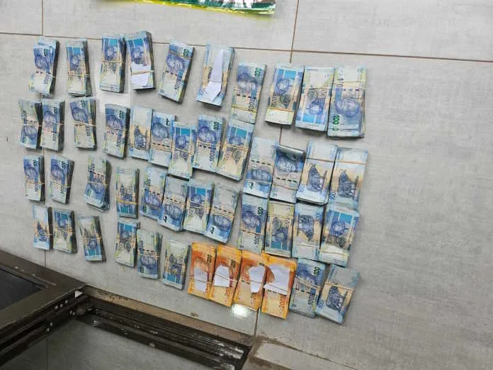 saps-20250317-b2 Suspect nabbed with R1.2 million and charged for money laundering, bribing a police officer