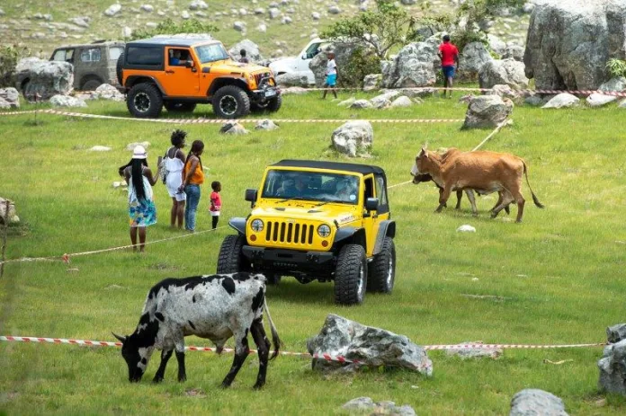 KwaNzimakwe Experience which specialises in edutainment and cultural exchange programmes through the Msenti Arts Academy, as well as the 4x4 multi-trail adventure run by Iseluleko Adventure Tours.