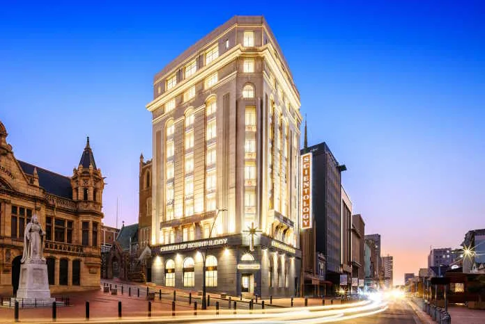 The United Building