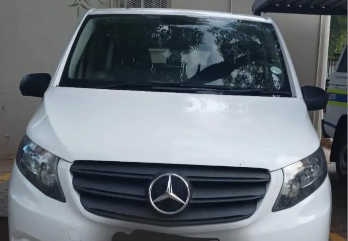 saps-20250406-w1 Cross border collaboration leads to recovery of stolen vehicle in Loxton
