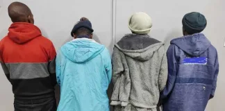 Illegal miners apprehended with unpolished diamonds during Operation Vala Umgodi in Kleinsee Illegal miners apprehended with unpolished diamonds