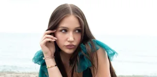 15-year-old South African actress, singer, and producer - Bella Alexandras