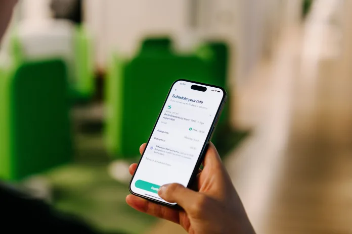 Bolt Launches Flight Tracking for Scheduled Rides New feature automatically updates airport pick-up times for delayed and cancelled flights