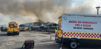 Fire Guts Mikeva Hyper in Mossel Bay Fire at Mikeva Hyper in Mossel Bay
