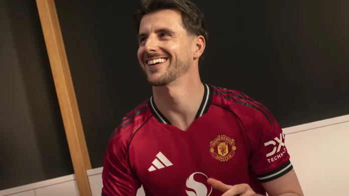 ADIDAS AND MANCHESTER UNITED UNVEIL HOME KIT FOR THE 2025/26 SEASON