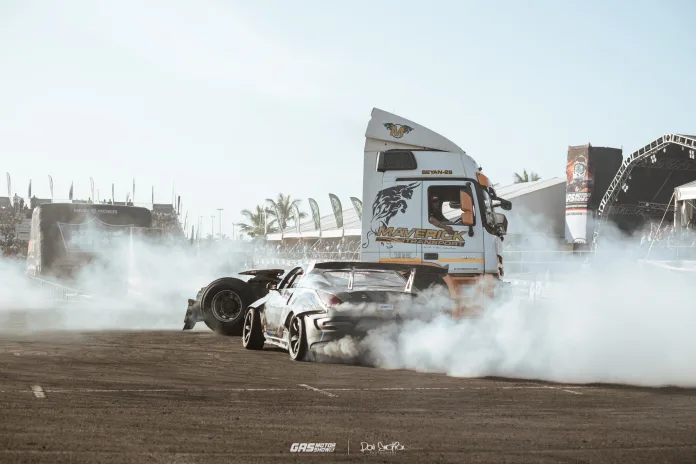 The ultimate Father’s Day tribute: 50 years after his grandfather’s stunt wowed South Africa, Didi Bizzarro brings the fire back to Durban The ultimate Father’s Day tribute: 50 years after his grandfather’s stunt wowed South Africa, Didi Bizzarro brings the fire back to Durban