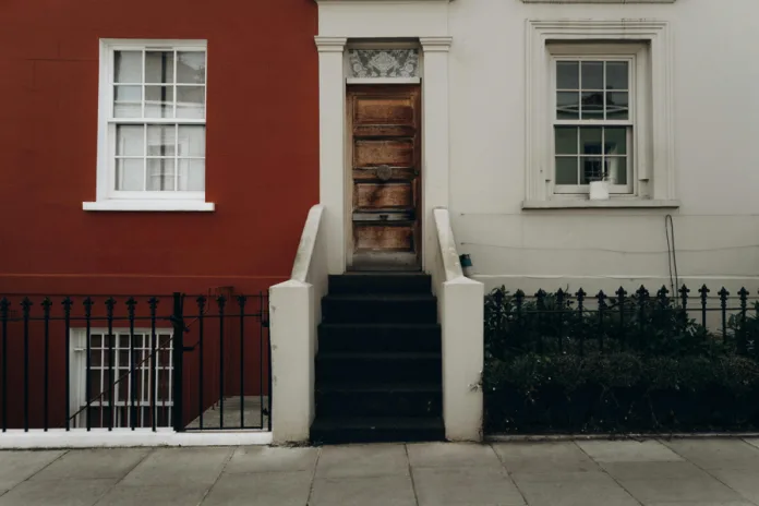 London’s calling: What South Africans need to know before buying property