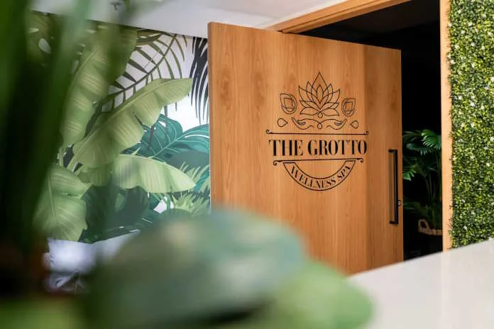 WELCOME-TO-THE-GROTTO-SPA-1536x1024 The Grotto Spa (inside The Capital 15 on Orange)