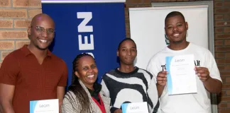 Zoli Mazibuko iLearn Facilitator and the 3 graduates who secured positions at Engen