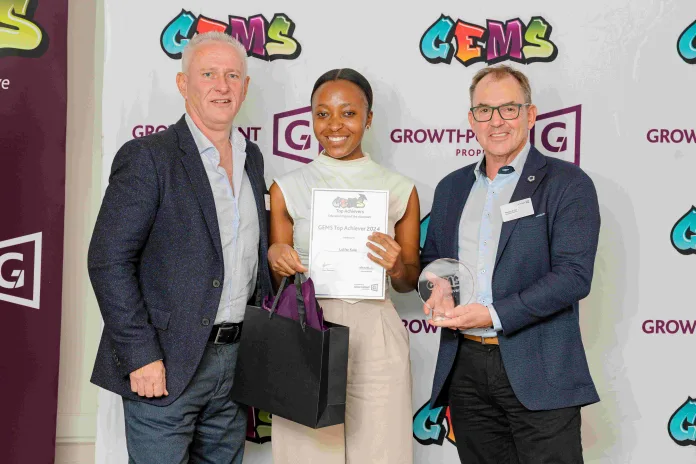 GEMS-Awards-Winner Young achievers shine at the top of the Growthpoint Gems class