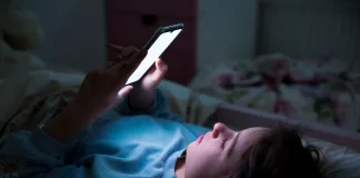 MINDSUL SCREEN USE FOR YOUR FAMILY No screen can replace the warmth, responsiveness, and complexity of a real-life interaction.