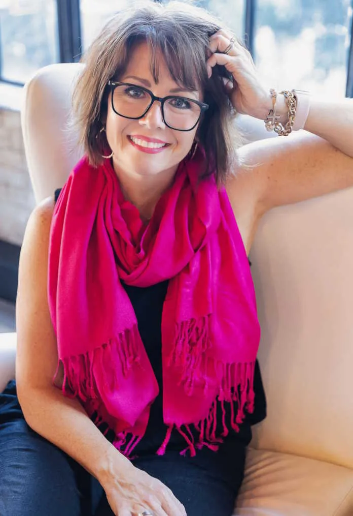 Mishel Rych, PhD | Psychotherapist, Educator, and Founder of Doctor Mishel