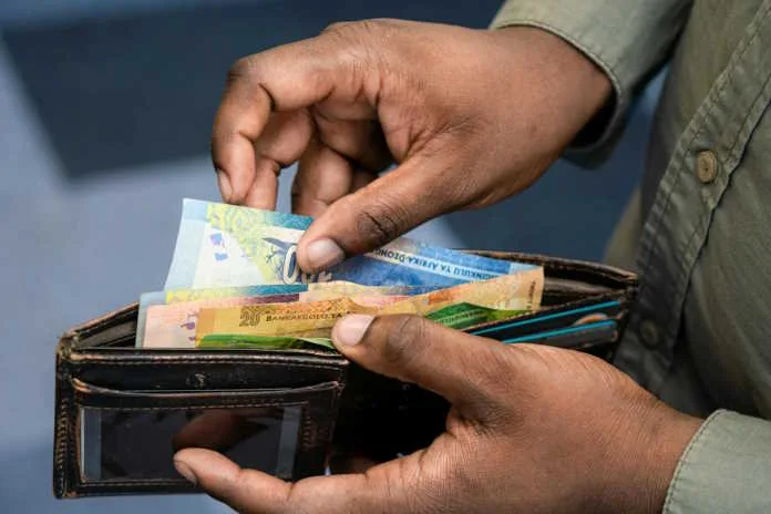 South-Africans-are-less-stressed-about-money Money Stress Tracker