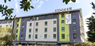 Hotel Verde Strikes Gold Again as Africa’s Leading Green Hotel Hotel Verde Eco Pool