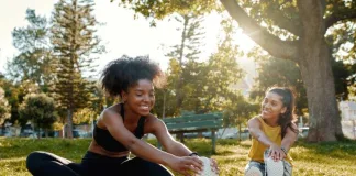 Tips for Keeping Your Feet Healthy in Closed Shoes This Winter
