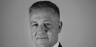 NEW PARTNERSHIP AIMS TO TACKLE AFRICA’S DIGITAL SKILLS CRISIS Niklas Thorin, CEO of Apis Training