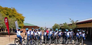 RS SOUTH AFRICA AND QHUBEKA EMPOWER LEARNERS THROUGH THE GIFT OF MOBILITY RS South Africa and Qhubeka Charity bicycle handover