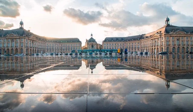 Top-Districts-for-a-City-Trip-to-Bordeaux Top Districts for a City Trip to Bordeaux
